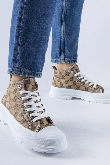 Hnedé tenisky zdobené...