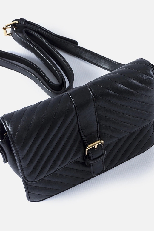 Čierna prešívaná messenger taška...