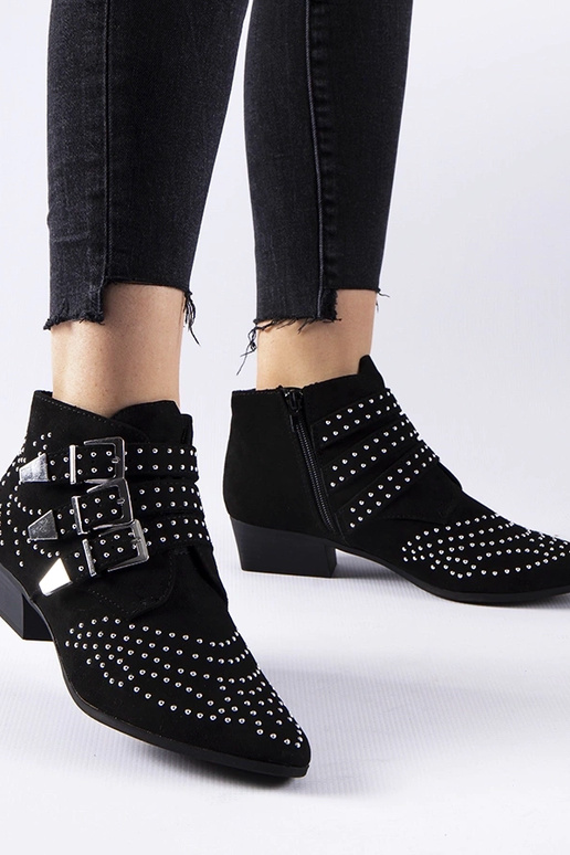 Čierne ozdobné členkové čižmy na...