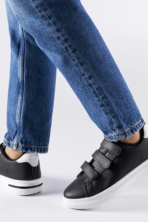 Čierne tenisky na suchý zips Paré -...