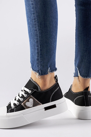 Čierno-strieborné tenisky... 2