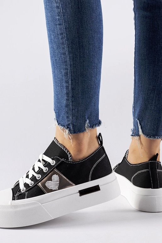 Čierno-strieborné tenisky na...