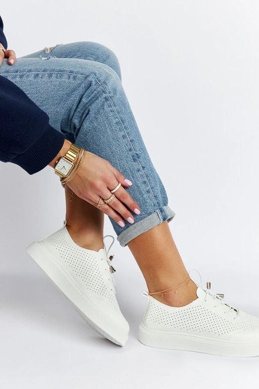 Biele perforované tenisky Laytonville