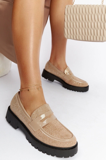 Bežové mokasíny zdobené...