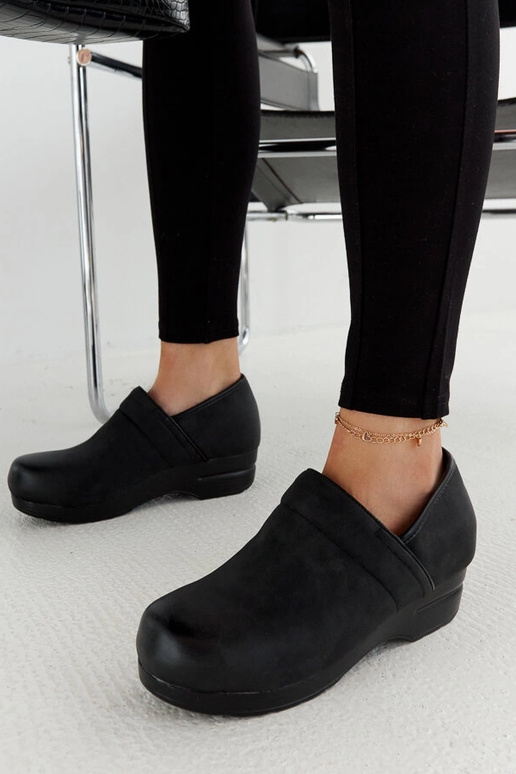 Čierne topánky na platforme Montoro