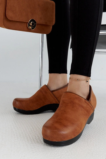 Hnedé topánky na platforme... 2