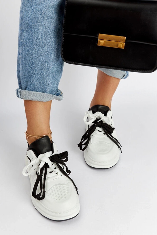 Bielo-čierne sneakersy Galdino