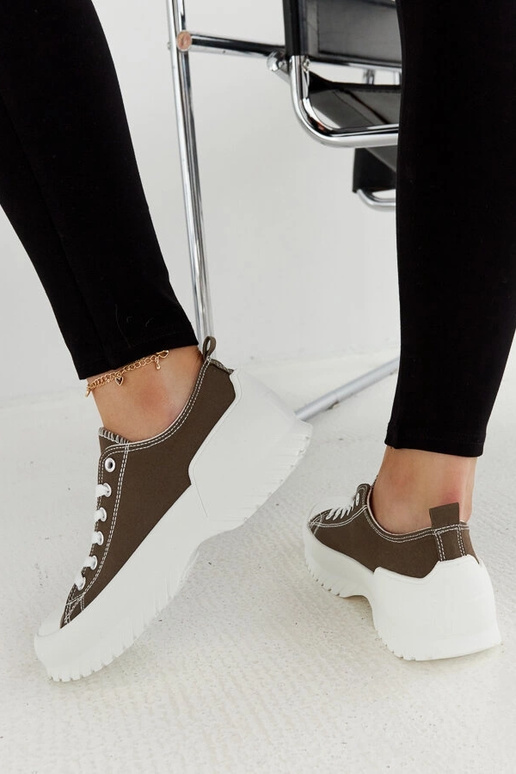 Zelené tenisky na platforme Monteleone