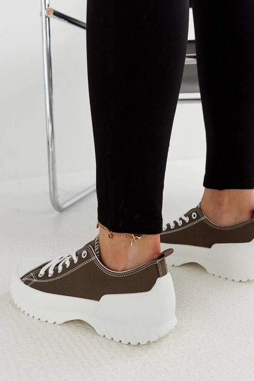 Zelené tenisky na platforme Monteleone