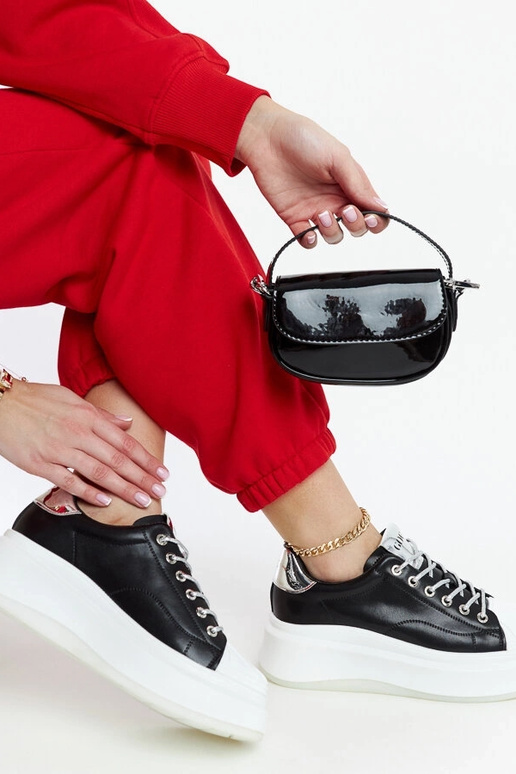 Čierne sneakersy na platforme GOE...