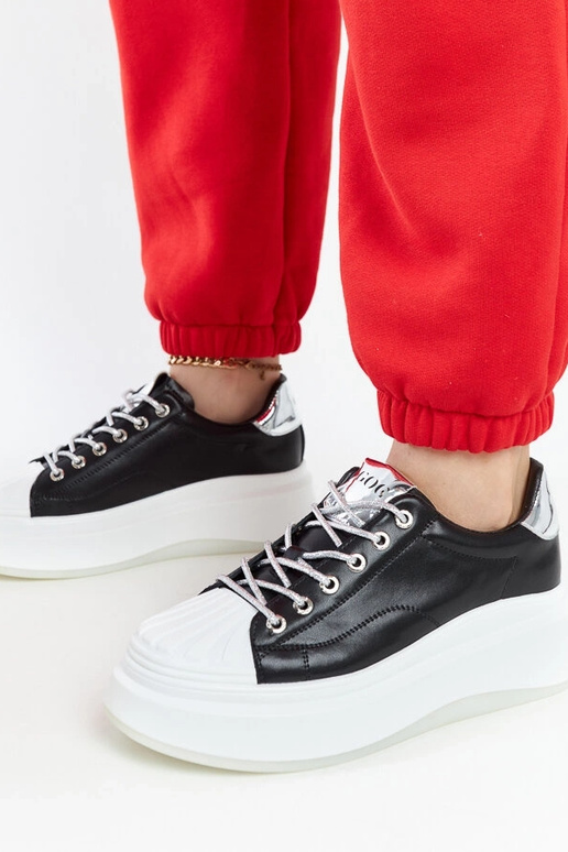 Čierne sneakersy na platforme GOE...