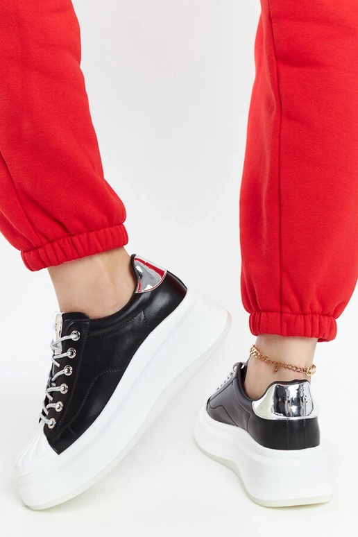 Čierne sneakersy na platforme GOE...