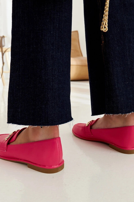 Ružové mokasíny zdobené retiazkou Kuens