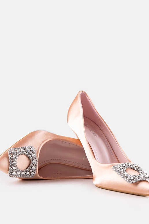 Béžové saténové ihličky so zirkónmi...