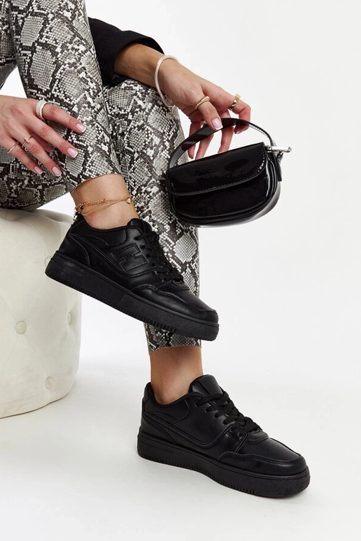 Čierne tenisky na platforme Mentha