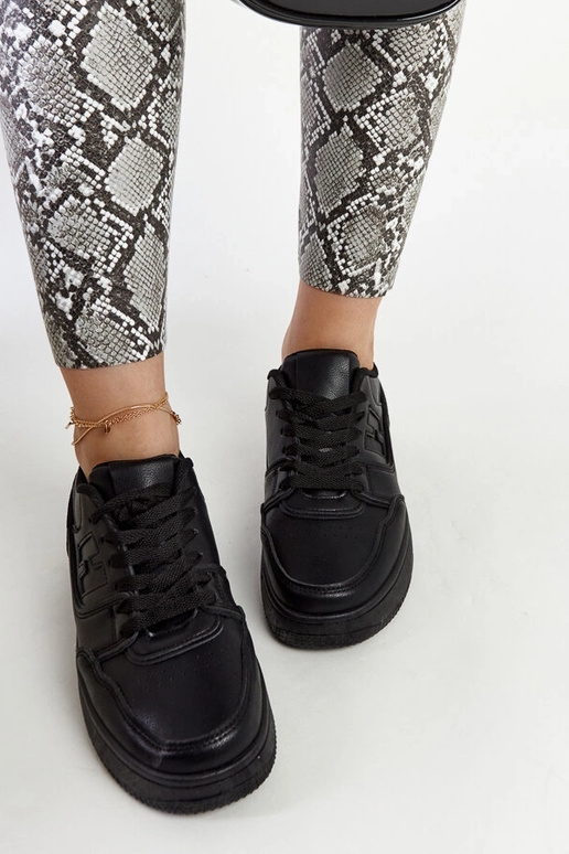 Čierne tenisky na platforme Mentha