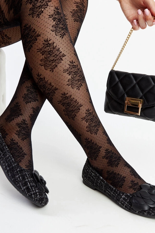 Čierne balerínky s ozdobným kvetom...