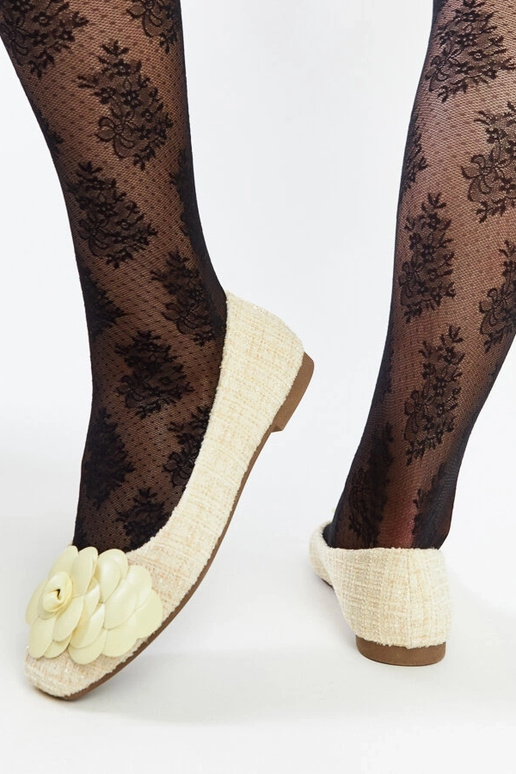 Žlté balerínky s ozdobným kvetom Mateja