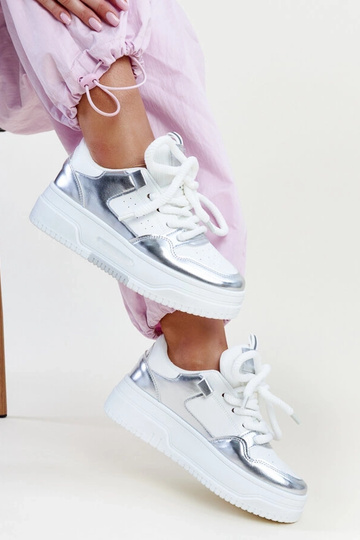 Lengyel bielo-strieborné... 2