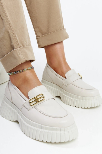 Jasné béžové kožené...