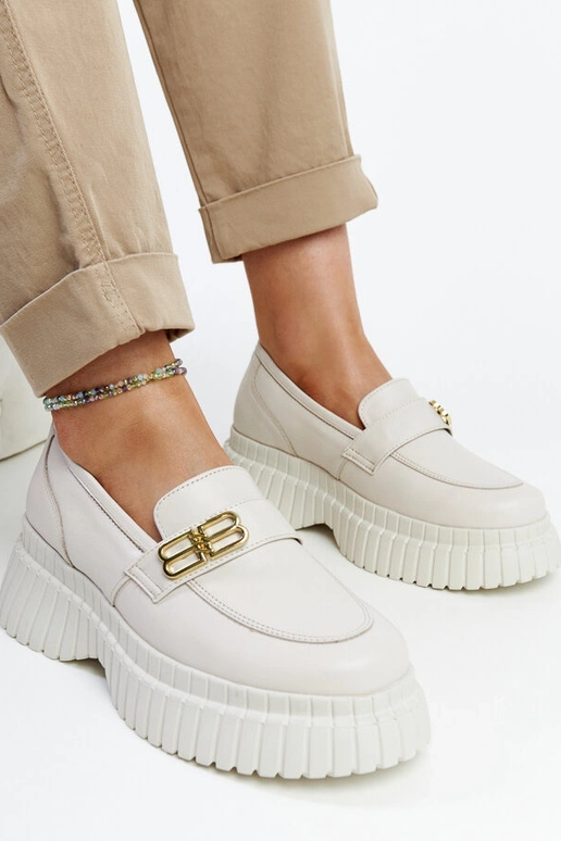 Jasné béžové kožené poltopánky Karino Jasné béžové kožené poltopánky Karino