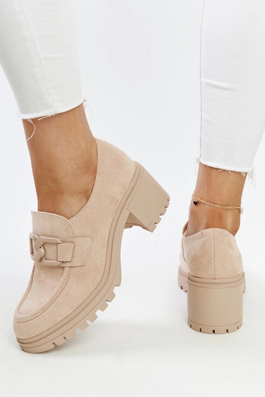 Béžové poltopánky s koženou stielkou...