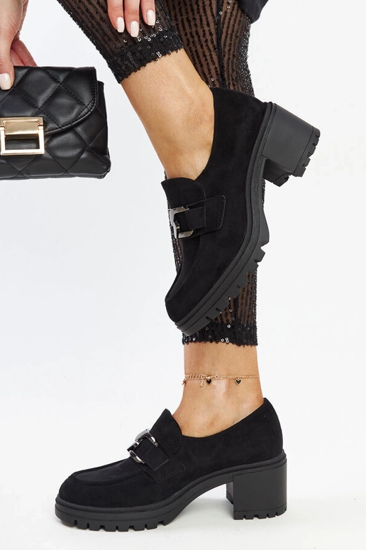 Čierne poltopánky so koženou vložkou... Čierne poltopánky so koženou vložkou...