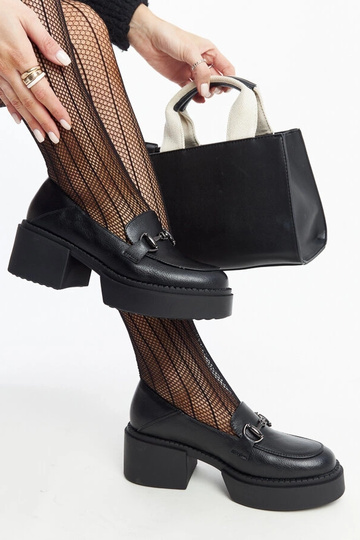 Čierne topánky z ekokože na... 2