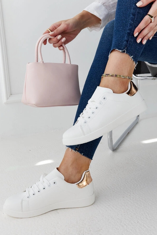 Biele tenisky na platforme Birikti