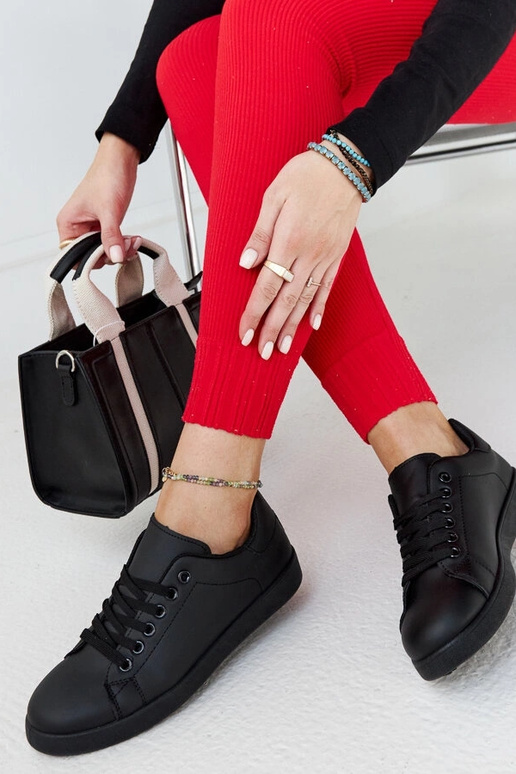 Čierne tenisky na platforme Birikti