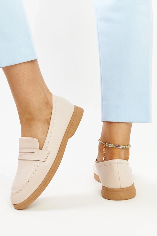 Svetlobéžové klasické mokasíny Nawrah