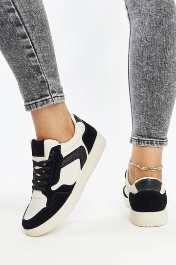 Čiernobiele trblietavé... 2