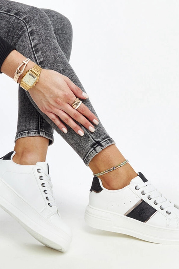 Bielo-čierne tenisky na... 2