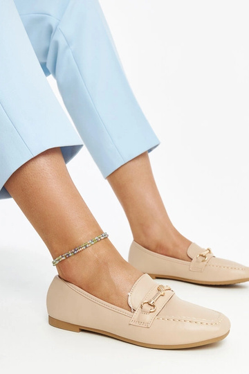 Béžové ozdobné mokasíny... 2