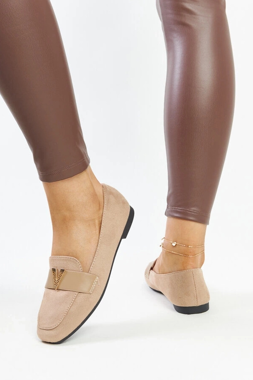 Hnedé mokasíny s ozdobou Namal