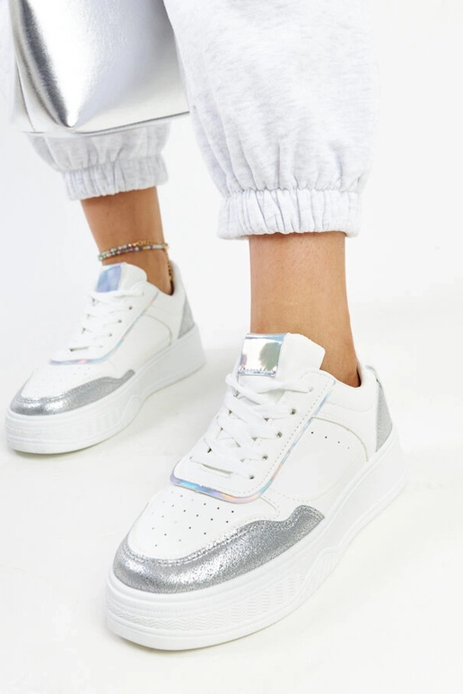 Bielo-strieborné tenisky s hrubšou...