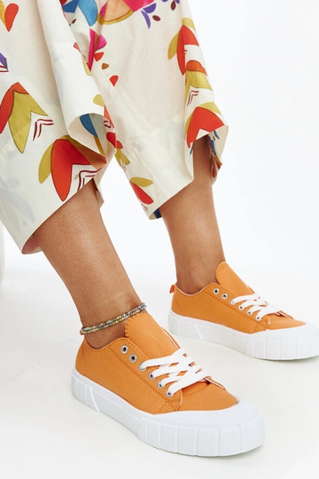 Eduardove oranžové látkové...