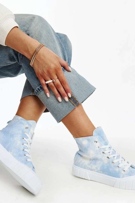 Modré vysoké látkové tenisky značky...