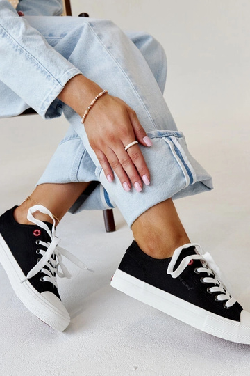 Čierne látkové dámske tenisky CROSS JEANS 2