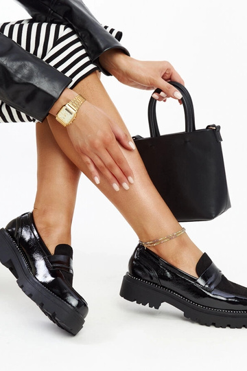 Čierne lakované topánky s... 2