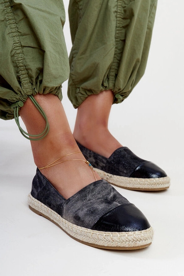 Čierne lesklé espadrilky Surana