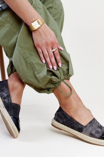 Čierne lesklé espadrilky... 2