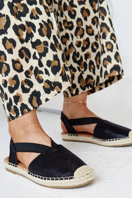 Tharnove čierne otvorené espadrilky