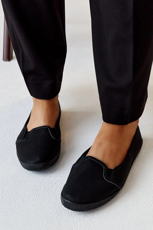 Čierne šnurovacie tenisky z umelej...