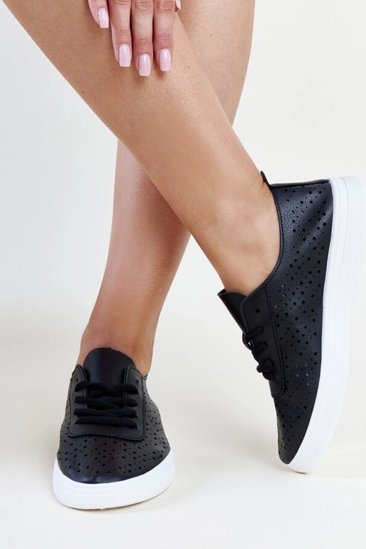 Čierne prelamované tenisky Manoek