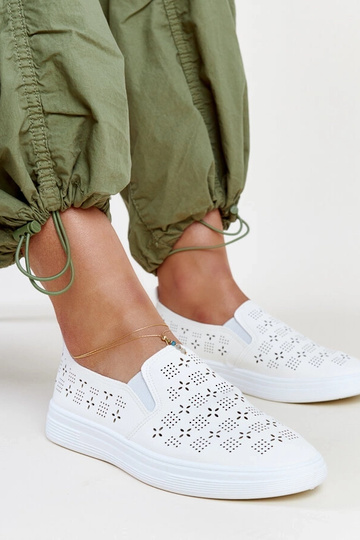 Biele nazúvacie tenisky Hilal