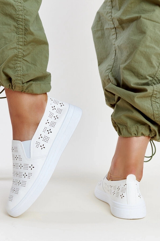 Biele nazúvacie tenisky Hilal