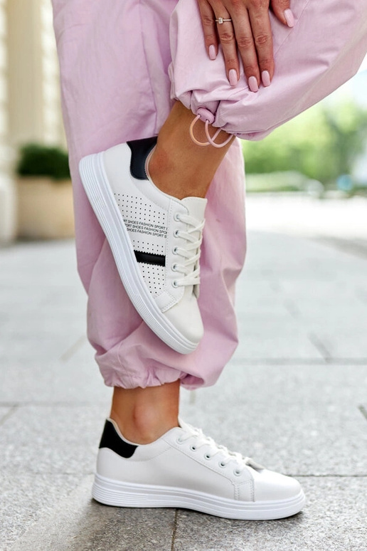 Čiernobiele tenisky z eko kože Berdine