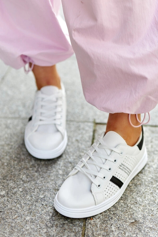 Čiernobiele tenisky z eko kože Berdine