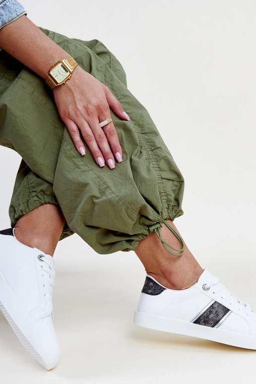 Čiernobiele tenisky s ozdobným...